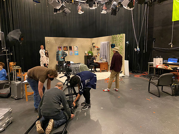 MACS students set design at IPM