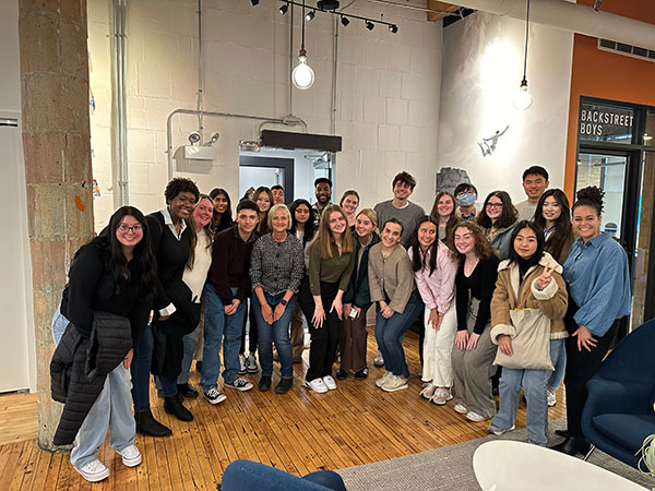 Advertising students in Chicago